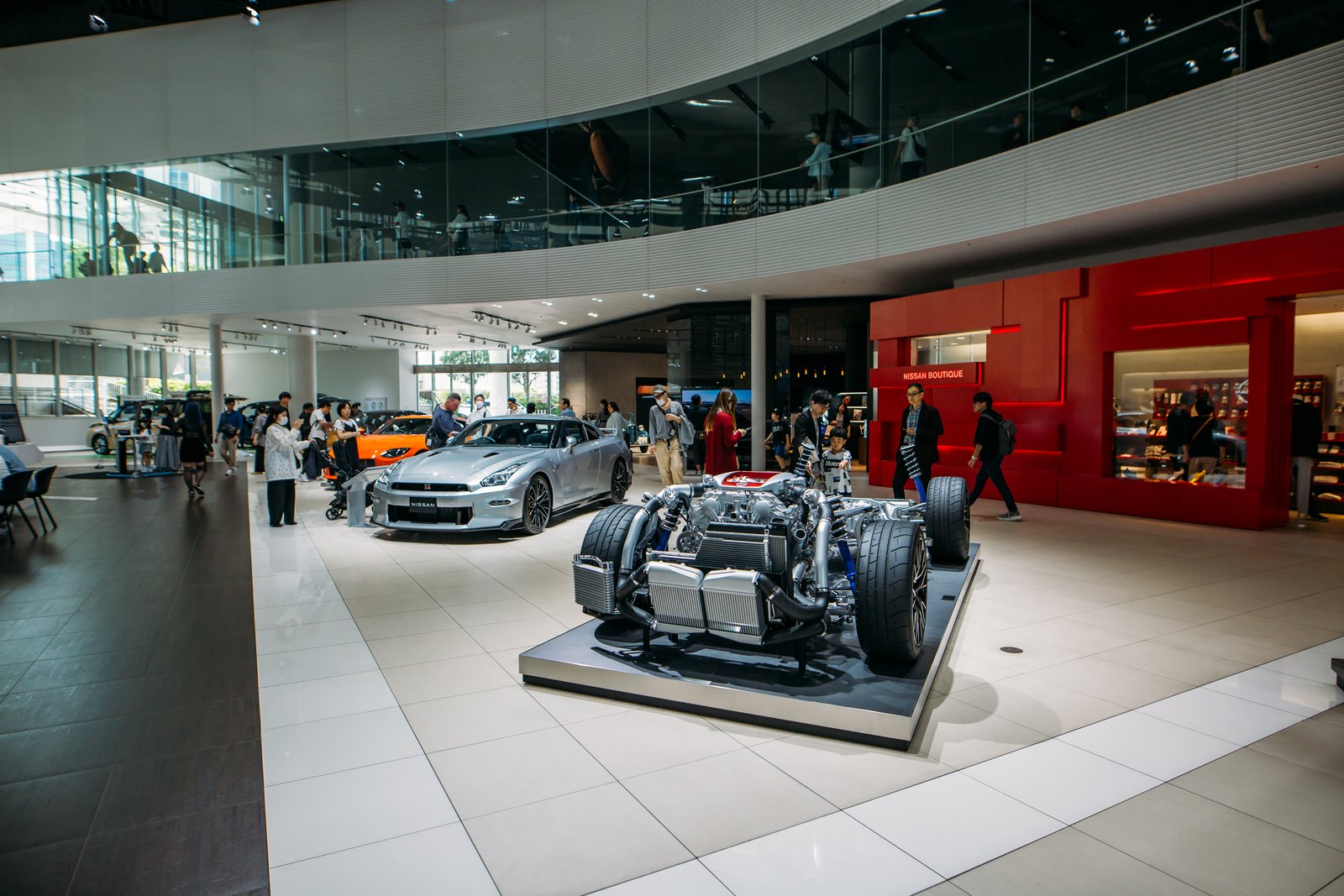 Nissan Gallery